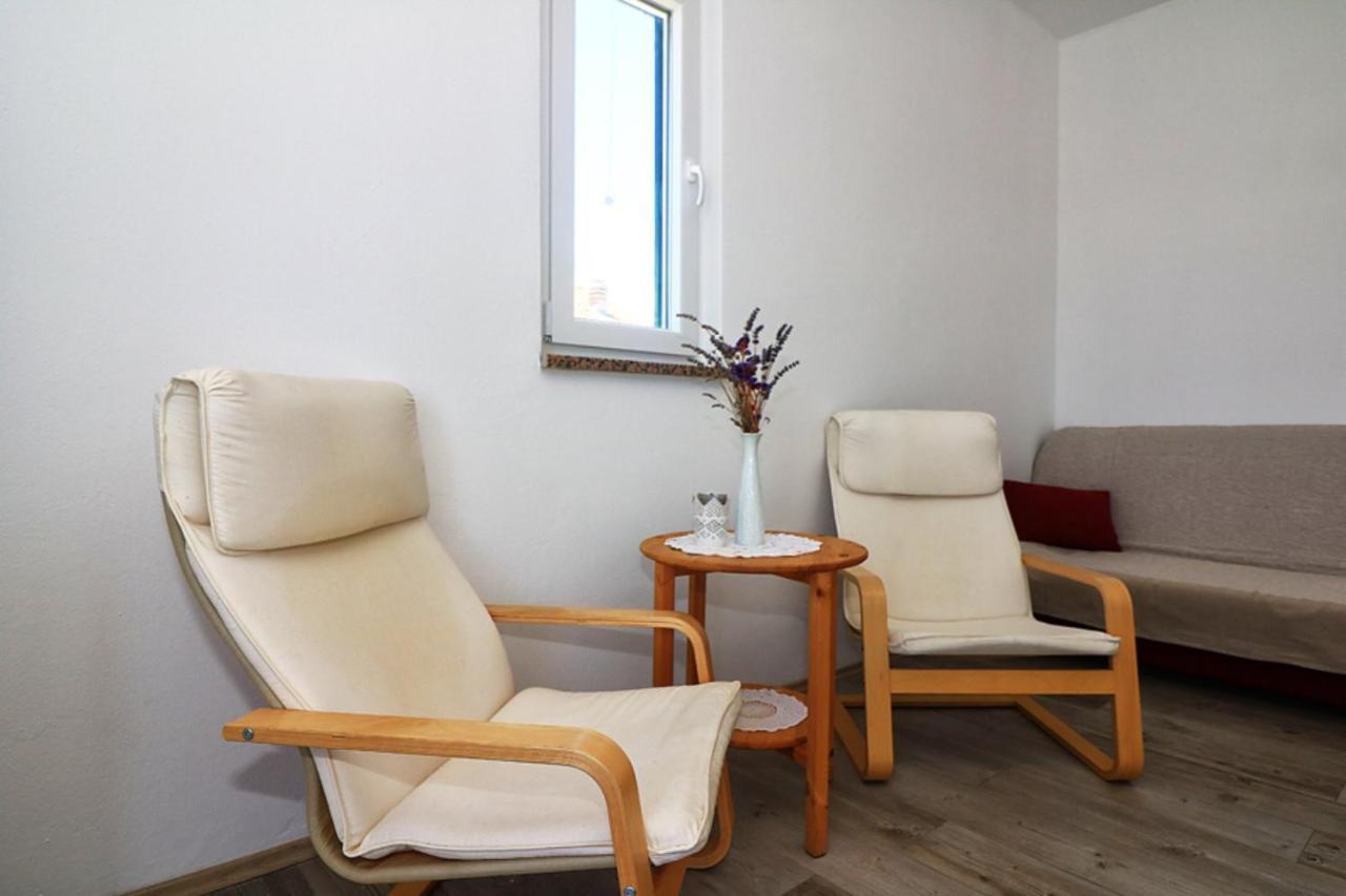 Apartmani Mikin Betina  Bagian luar foto