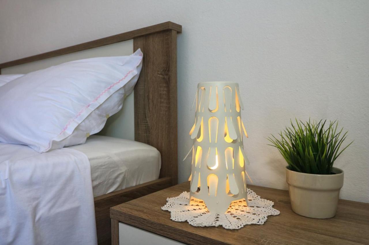 Apartmani Mikin Betina  Bagian luar foto