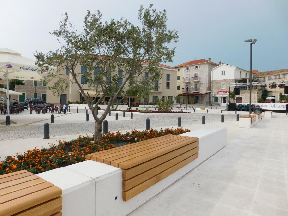 Apartmani Mikin Betina  Bagian luar foto