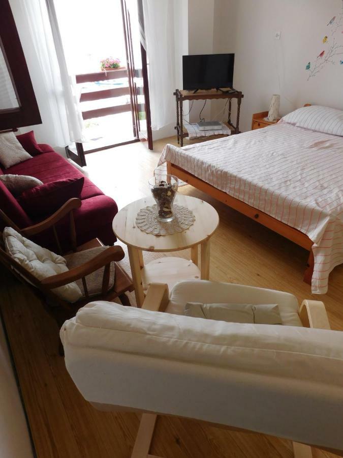 Apartmani Mikin Betina  Bagian luar foto