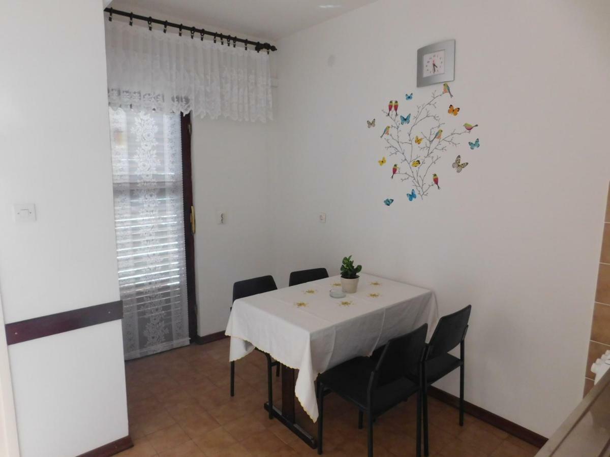 Apartmani Mikin Betina  Bagian luar foto