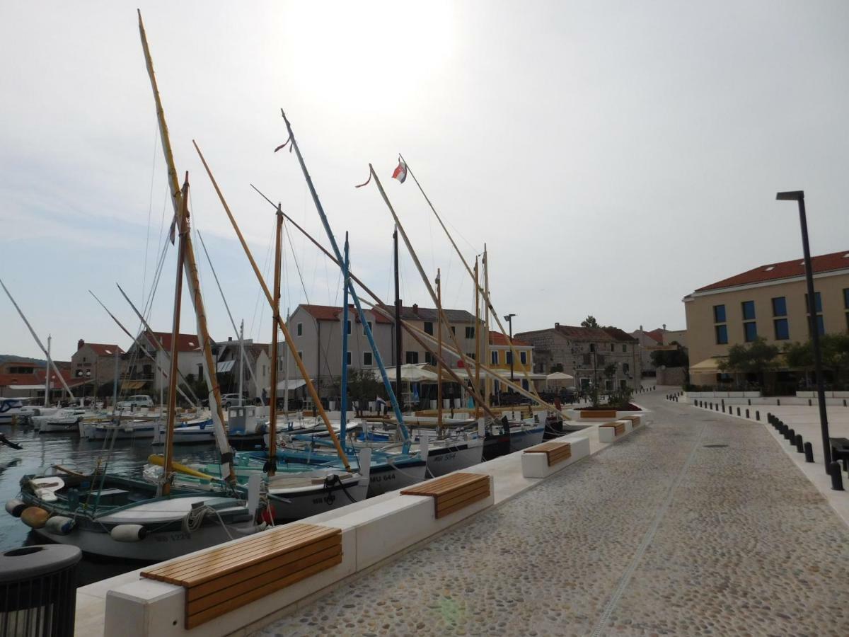 Apartmani Mikin Betina  Bagian luar foto