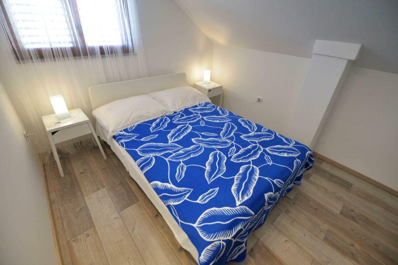 Apartmani Mikin Betina  Bagian luar foto