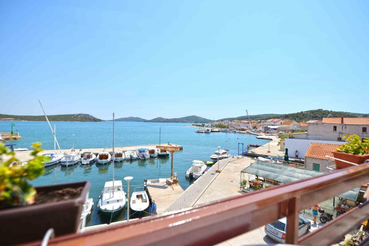 Apartmani Mikin Betina  Bagian luar foto